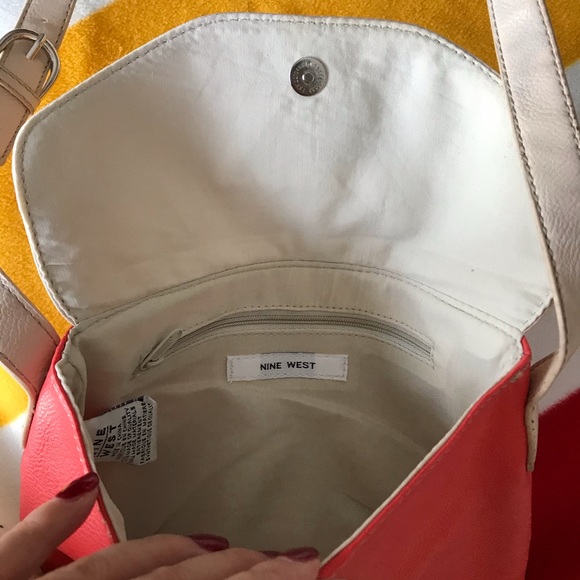 🆕 Nine West Crossbody Purse - Picture 3 of 8